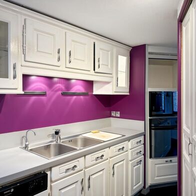 Appartement 4 pièces 1290 €