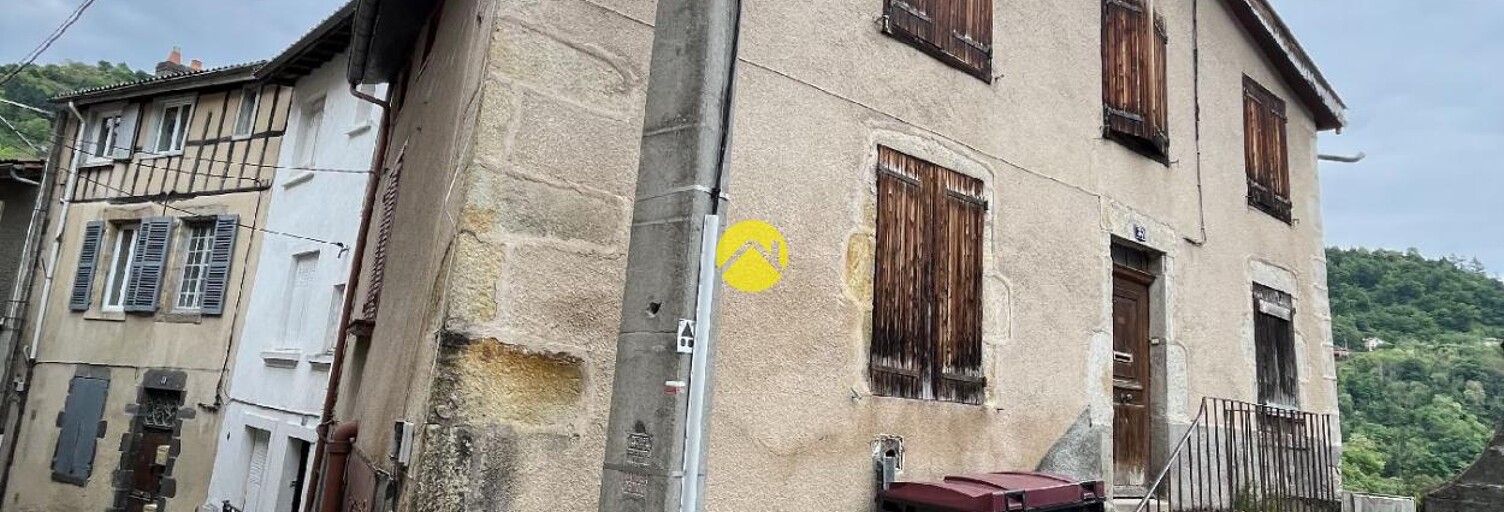 Maison 9 Pièces 200 m² à vendre à Thiers (63300)