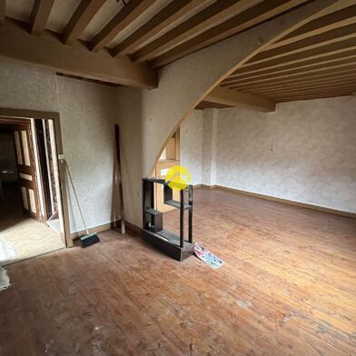 Maison 9 pièces 32500 €