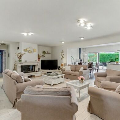 Maison 5 pièces 600000 €