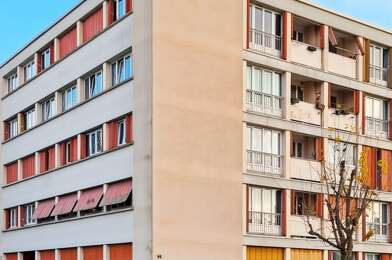 Appartement 5 pièces 212000 €