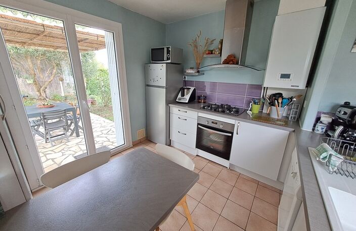 Maison de plain pied, 4 chambres- SAINT LOUBES (33) — photo 5