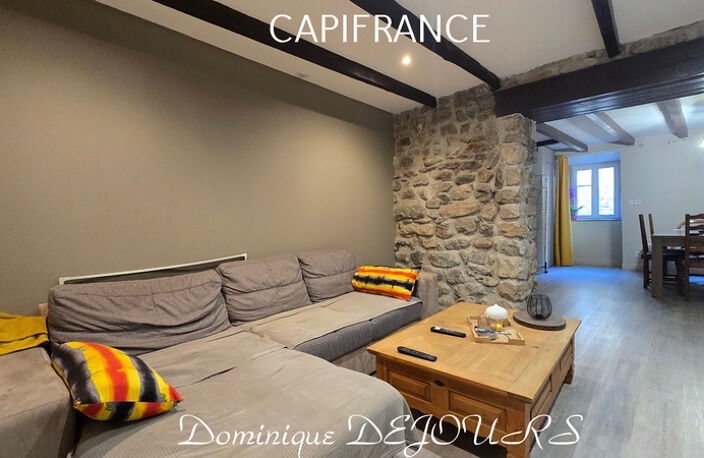 ARDECHE – Vallée de l’Eyrieux : Charmante maison au coeur du village de St Fortunat - Belle Rénovation - Prêt à Habiter! — photo 2