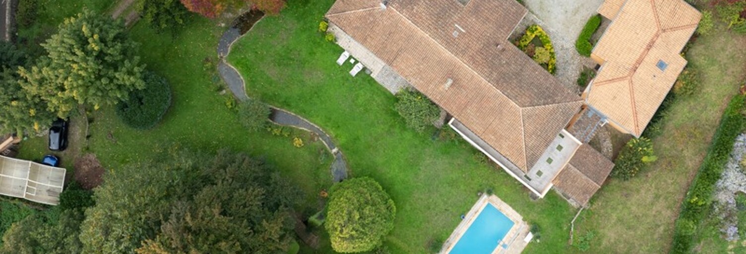 Maison 9 Pièces 333 m² à vendre à Saint-Cyr-au-Mont-d'Or (69450)