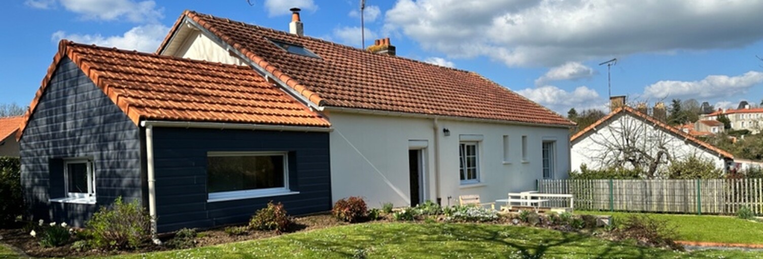 Maison 7 Pièces 133 m² à vendre à Montaigu-Vendée (85600)
