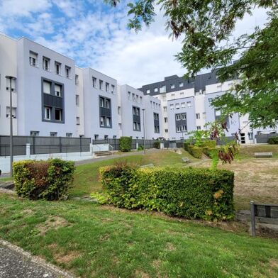 Appartement 2 pièces 830 €