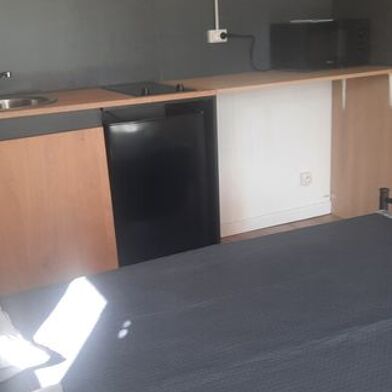 Appartement 1 pièces 490 €