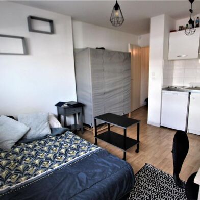 Appartement 1 pièces 590 €