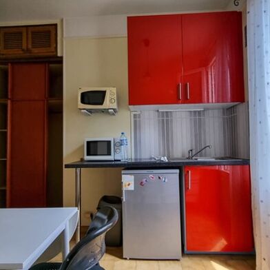Appartement 1 pièces 745 €