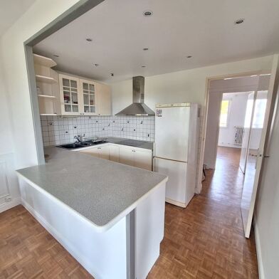 Appartement 3 pièces 1400 €