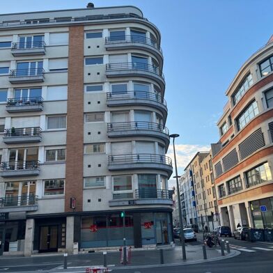 Appartement 2 pièces 1120 €