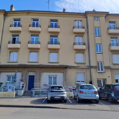 Appartement 4 pièces 814 €