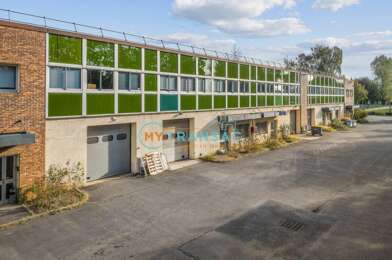 Local industriel  3109 €