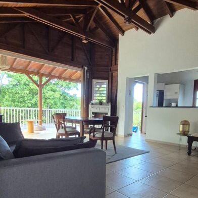 Maison 4 pièces 1400 €