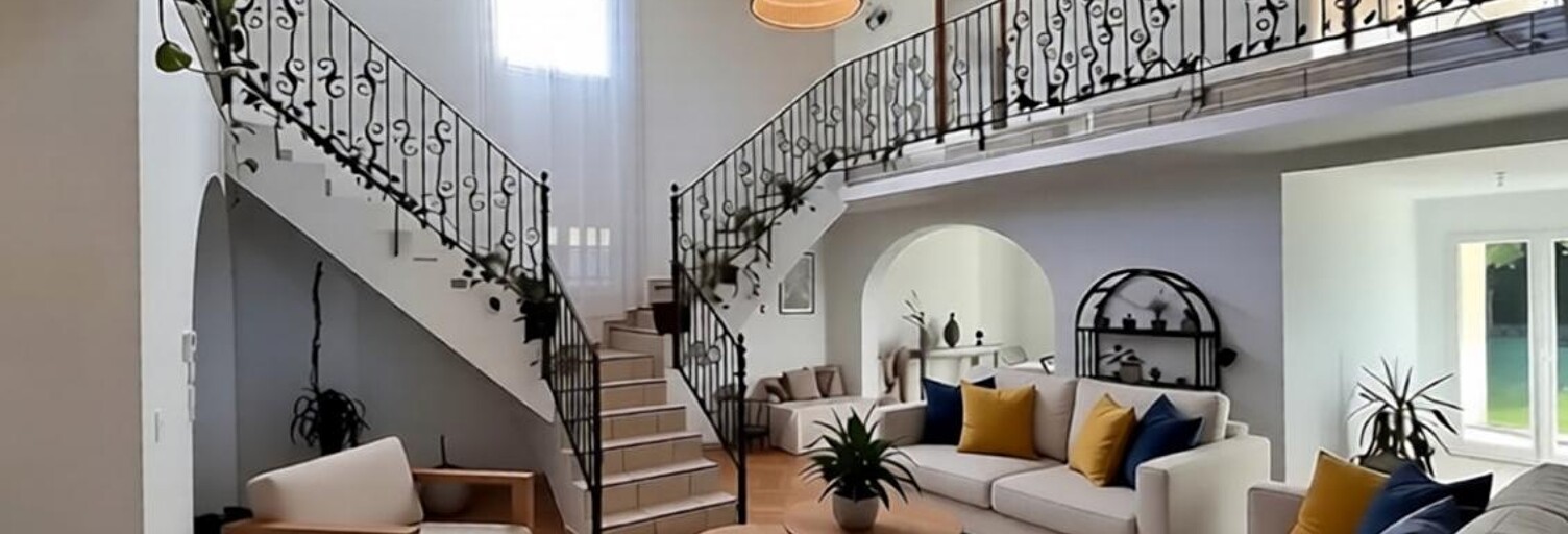 Maison 6 Pièces 213 m² à vendre à Riom (63200)