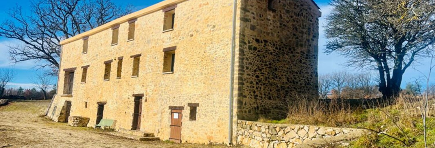 Maison 12 Pièces 270 m² à vendre à Simiane-la-Rotonde (04150)