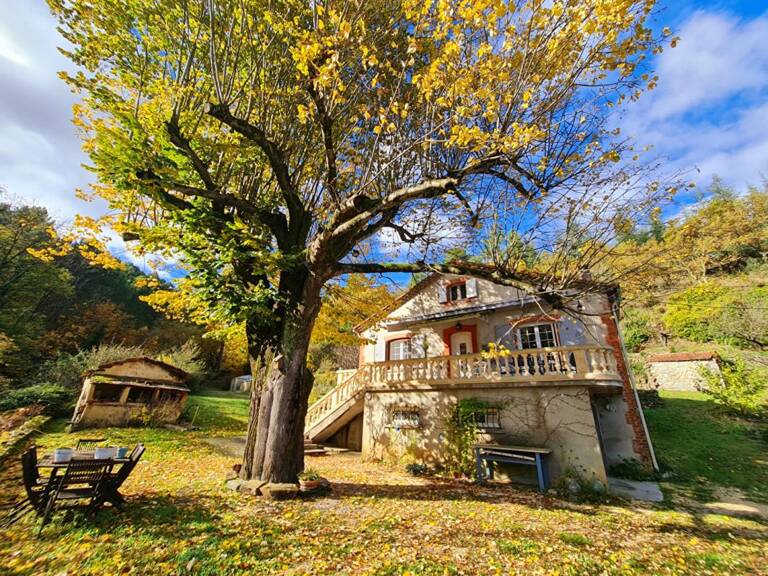 Limite Gard/Ardèche - Charmante maison sur 4 hectares de terrain — photo 1