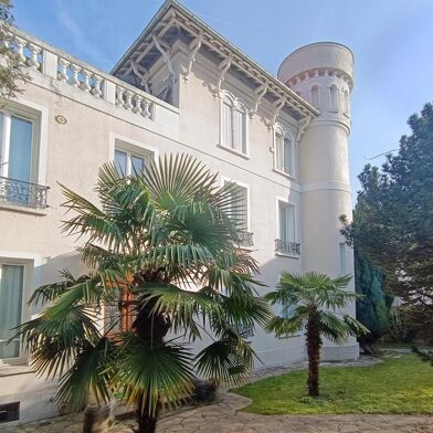 Maison 7 pièces 960000 €