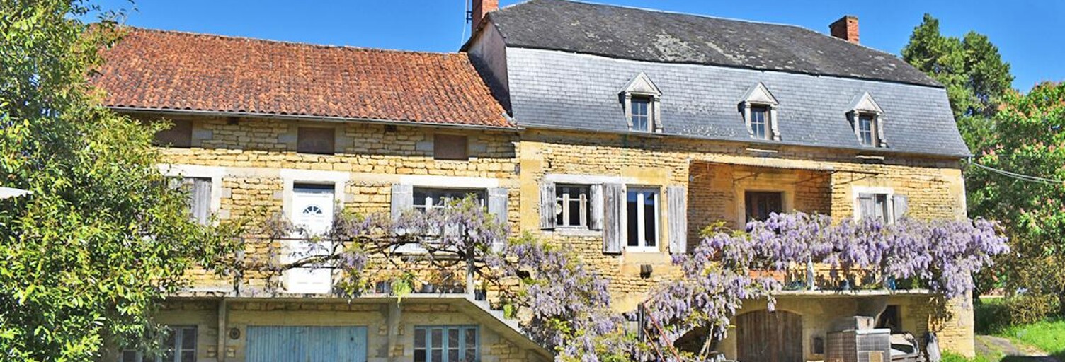 Maison 9 Pièces 131 m² à vendre à La Chapelle-Aubareil (24290)