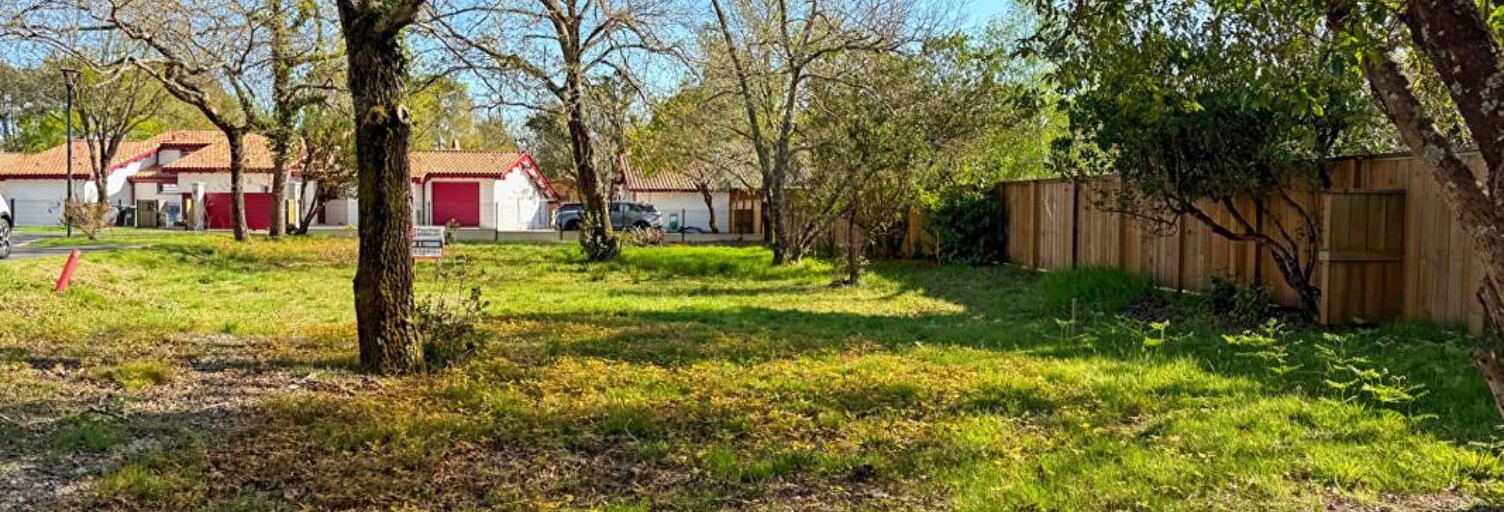 Terrain  732 m² à vendre à Hourtin (33990)