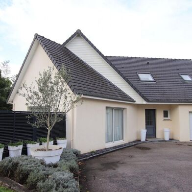 Maison 7 pièces 299000 €