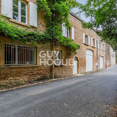 Appartement 8 pièces 439000 €