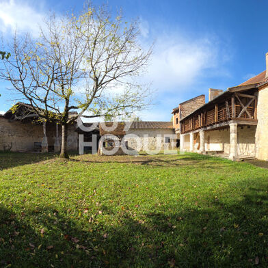 Maison 12 pièces 320000 €