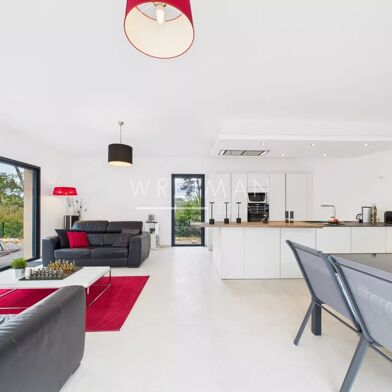 Maison 4 pièces 990000 €