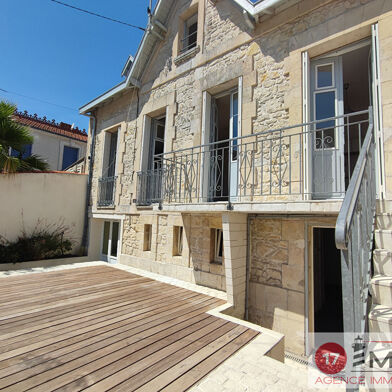 Maison 3 pièces 599000 €