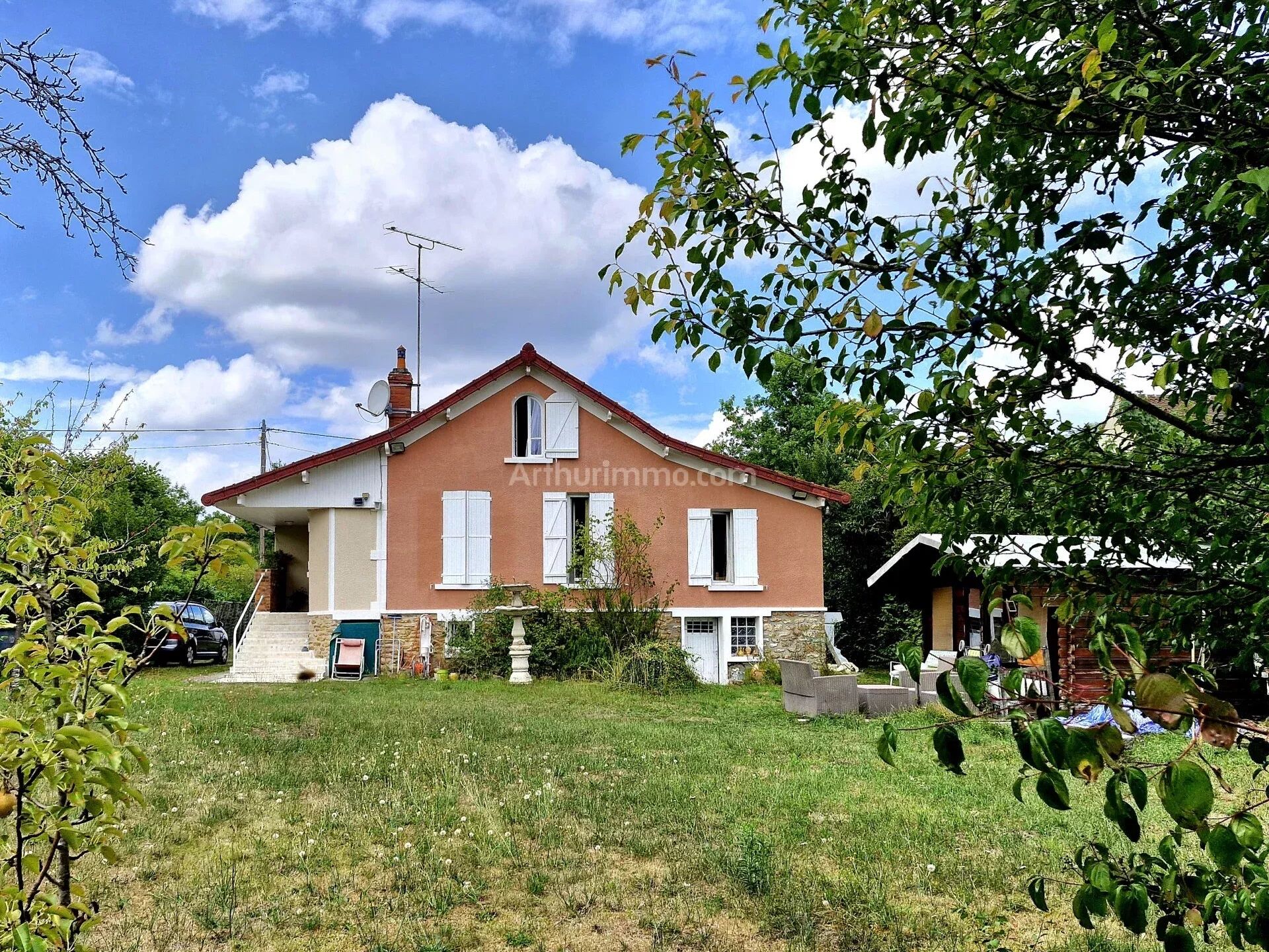 Maison 4 pièces 83 m² · à Saint-Fargeau-Ponthierry · 83 m² · 360 000 €