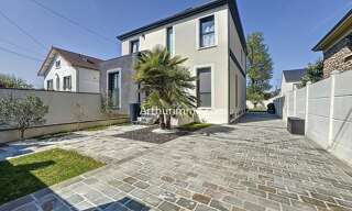 Maison 8 Pièces 235 m² à vendre à Boissy-Saint-Léger (94470)