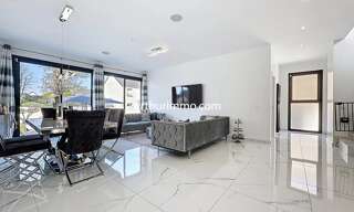 Maison 8 Pièces 235 m² à vendre à Boissy-Saint-Léger (94470)