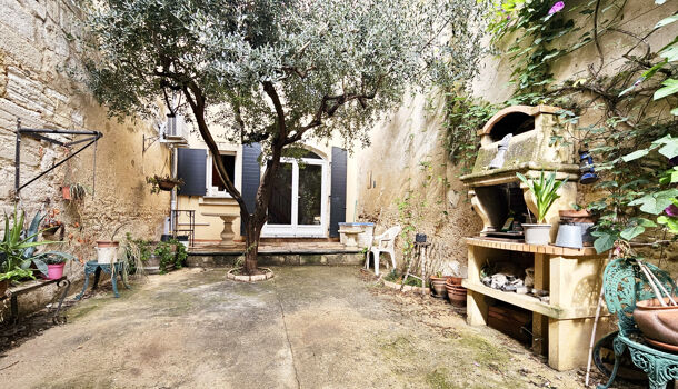 Maison de Village  3 pièces  à vendre Saint-Gilles 30800