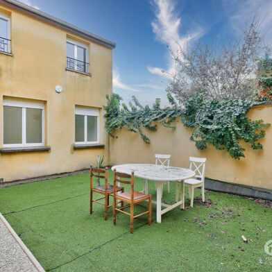 Maison 8 pièces 549000 €