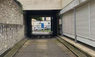 Garage  14 m² à vendre à Puteaux (92800)