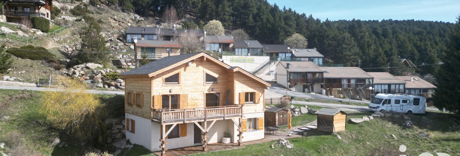 Maison 7 Pièces 188 m² à vendre à Bolquère (66210)