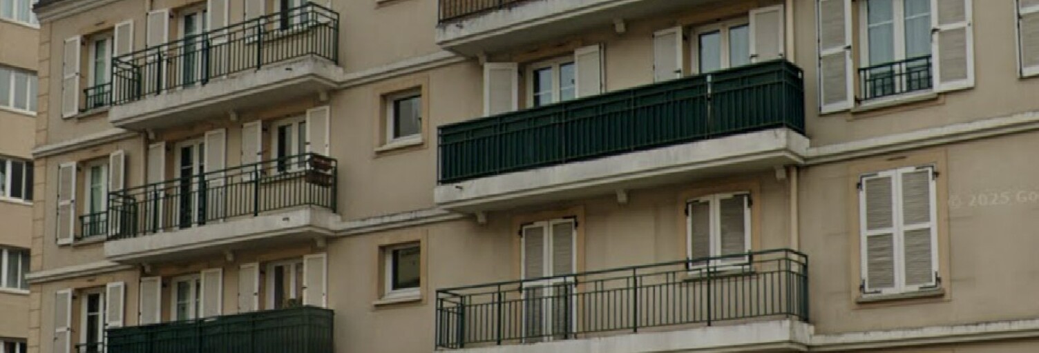 Garage  12 m² à vendre à Sèvres (92310)