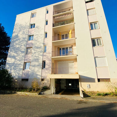 Appartement 2 pièces 690 €