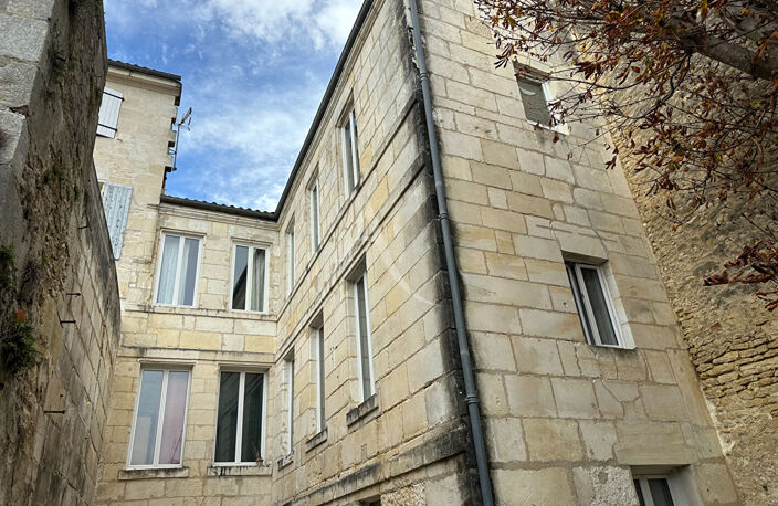 Immeuble de rapport - Hyper centre de Rochefort — photo 2