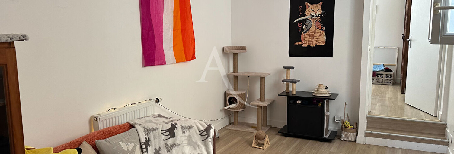 Immeuble  330 m² à vendre à Rochefort (17300)