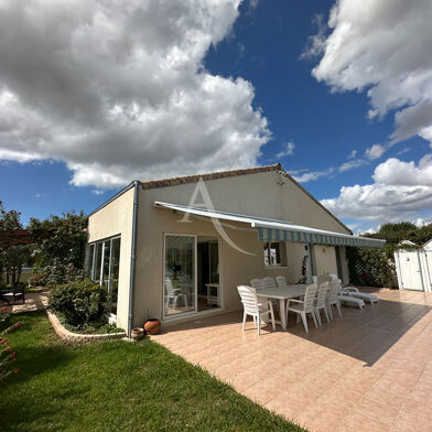 Maison 5 pièces 470250 €