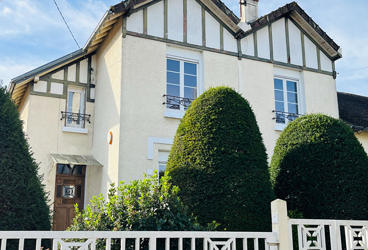 Auxerre Beau Quartier — photo 1