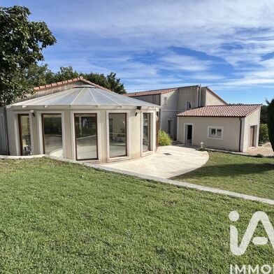 Maison 10 pièces 911000 €