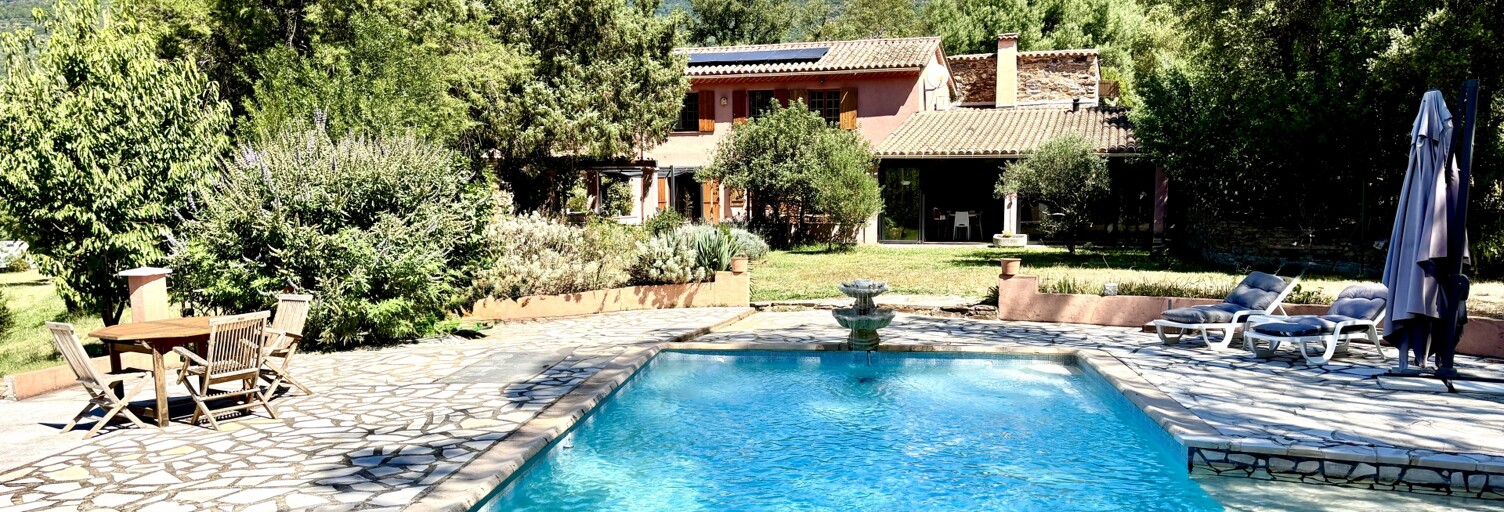 Maison 8 Pièces 248 m² à vendre à Bormes-les-Mimosas (83230)