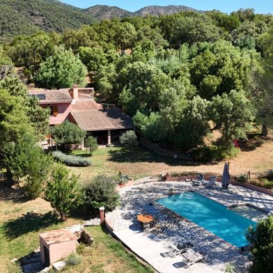 Maison 8 pièces 1895000 €