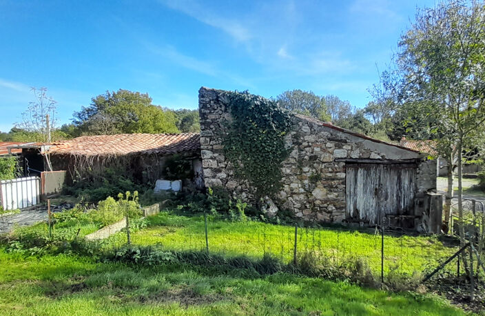 EN CAMPAGNE MAISON 3 CHAMBRES AVEC GRANGE — photo 2