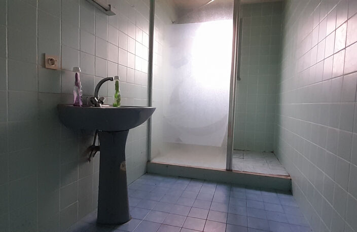 EN CAMPAGNE MAISON 3 CHAMBRES AVEC GRANGE — photo 5