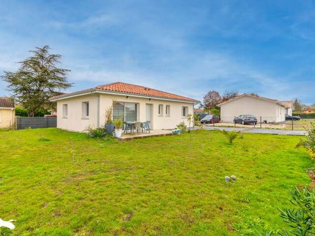 Contemporaine de 4 pièces principales — photo du bien