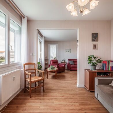 Appartement 4 pièces 228000 €