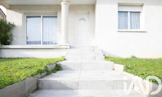 Maison 8 Pièces 200 m² à vendre à Fagnières (51510)